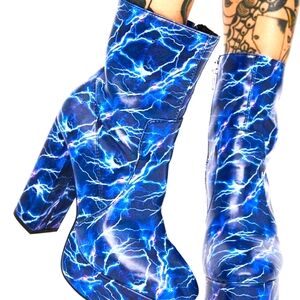 Shane Justin Electric Blue Lightning Boots Size 37(7) EUC